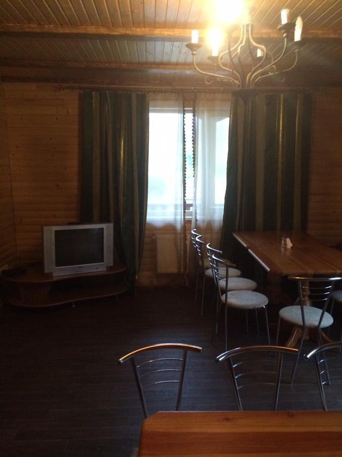 Сонячні Карпати Hotel Slavske Buitenkant foto
