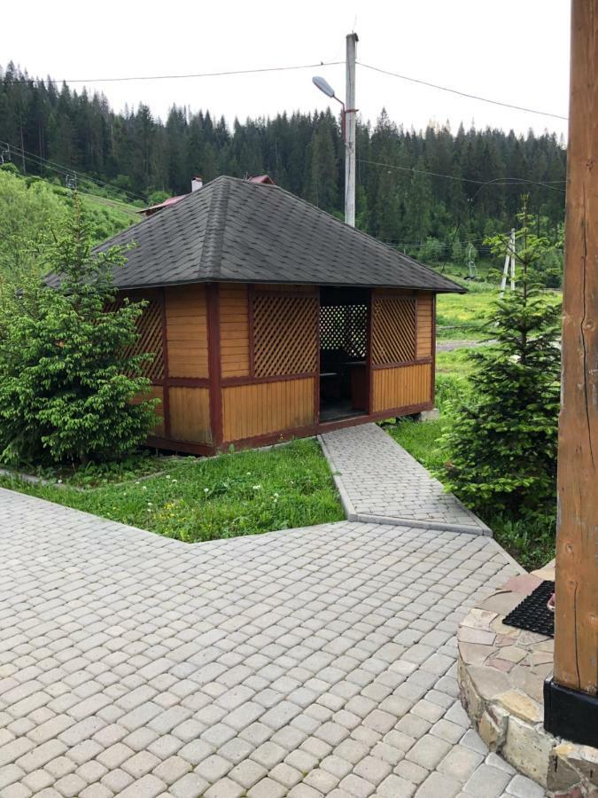 Сонячні Карпати Hotel Slavske Buitenkant foto